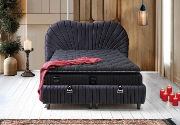 Medallion Bed, Base, Headboard Set